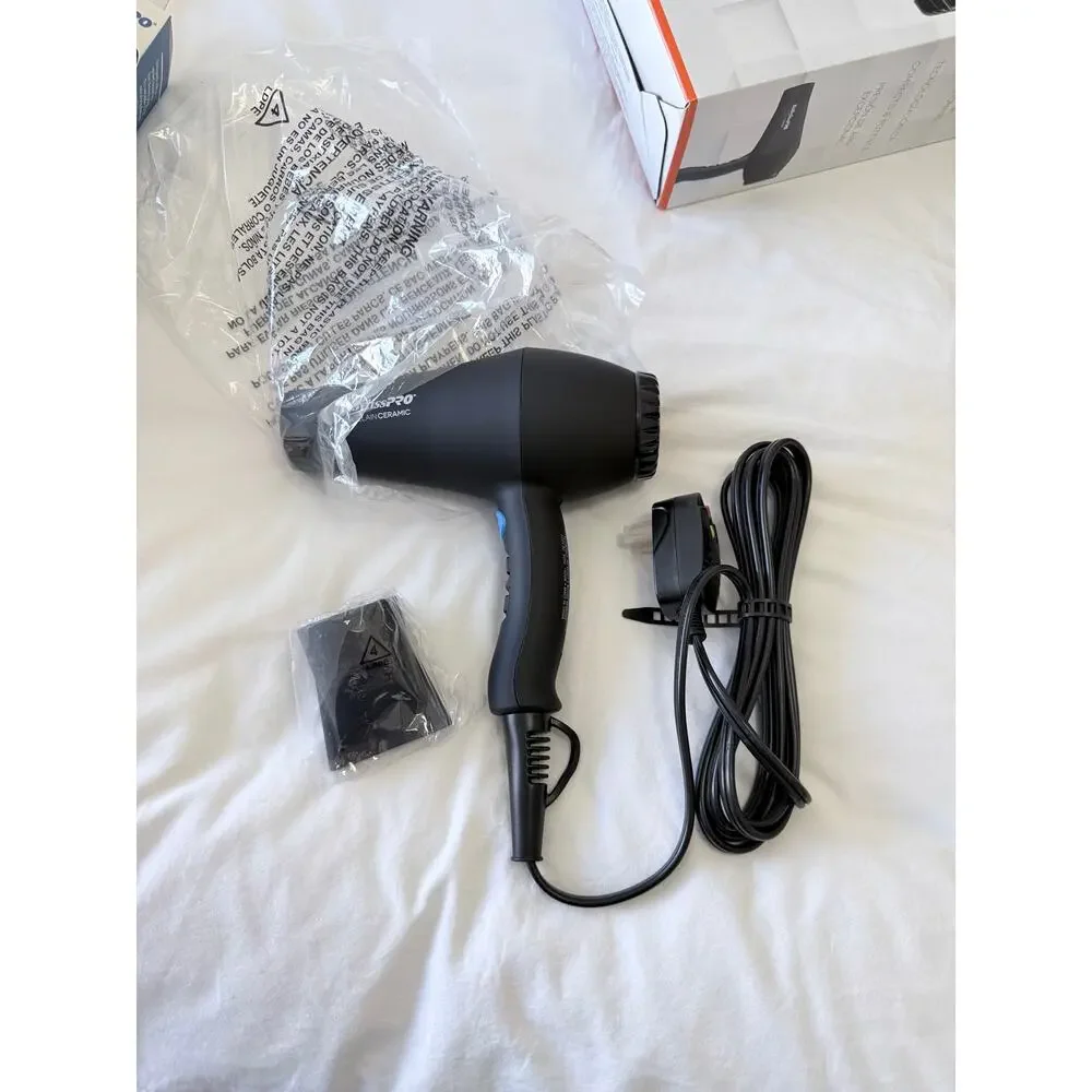 BaByliss Bundle | PRO Ceramix Xtreme Hair Dryer Blk & Nano Titanium Round Brush